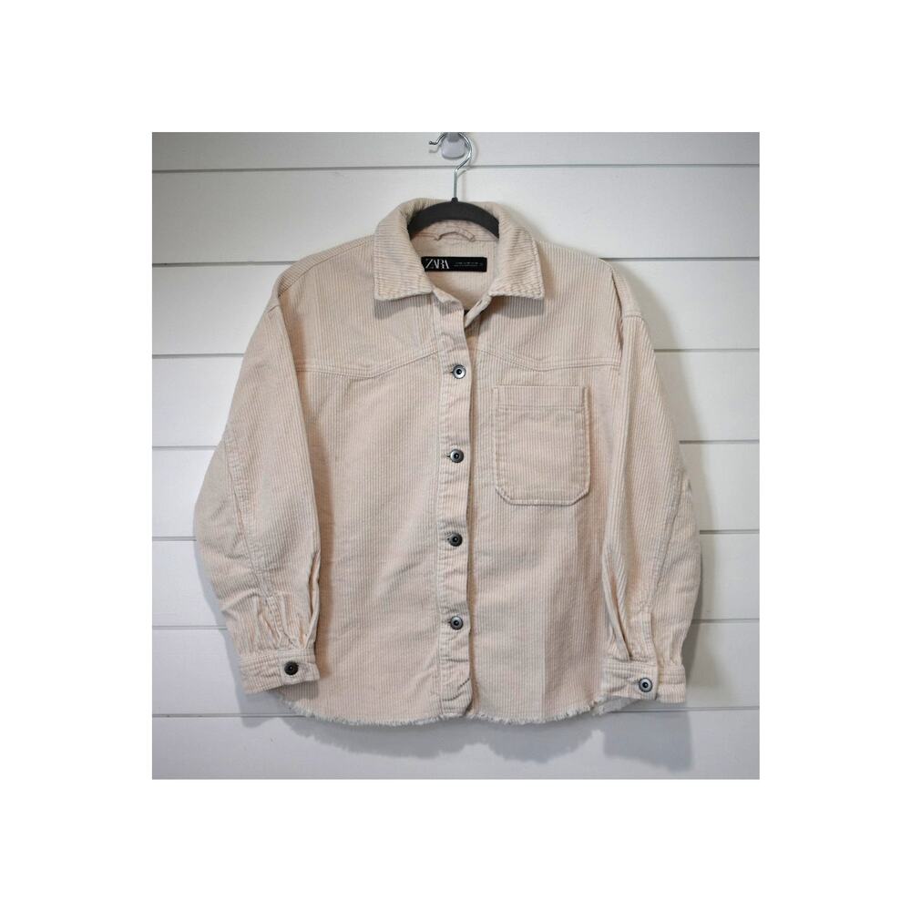 Zara Corduroy Jacket Sz XS Shacket Oversized Shirt Beige Raw Hem Boyfriend Fall